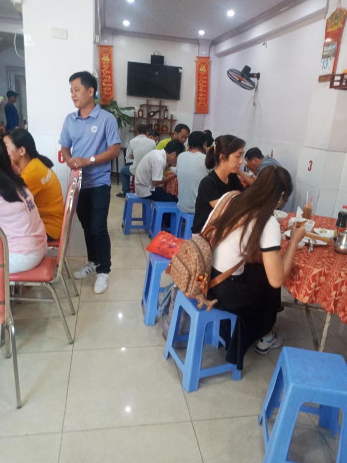 Khach San Tu Anh Hotel Hà Tiên Eksteriør billede